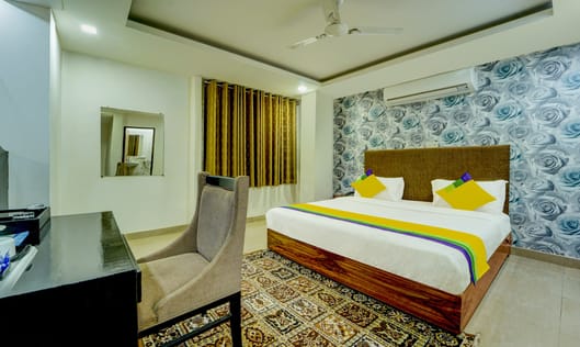 vapi hotels Hotel Royal Shelter, Vapi (updated prices 2026) main image 1