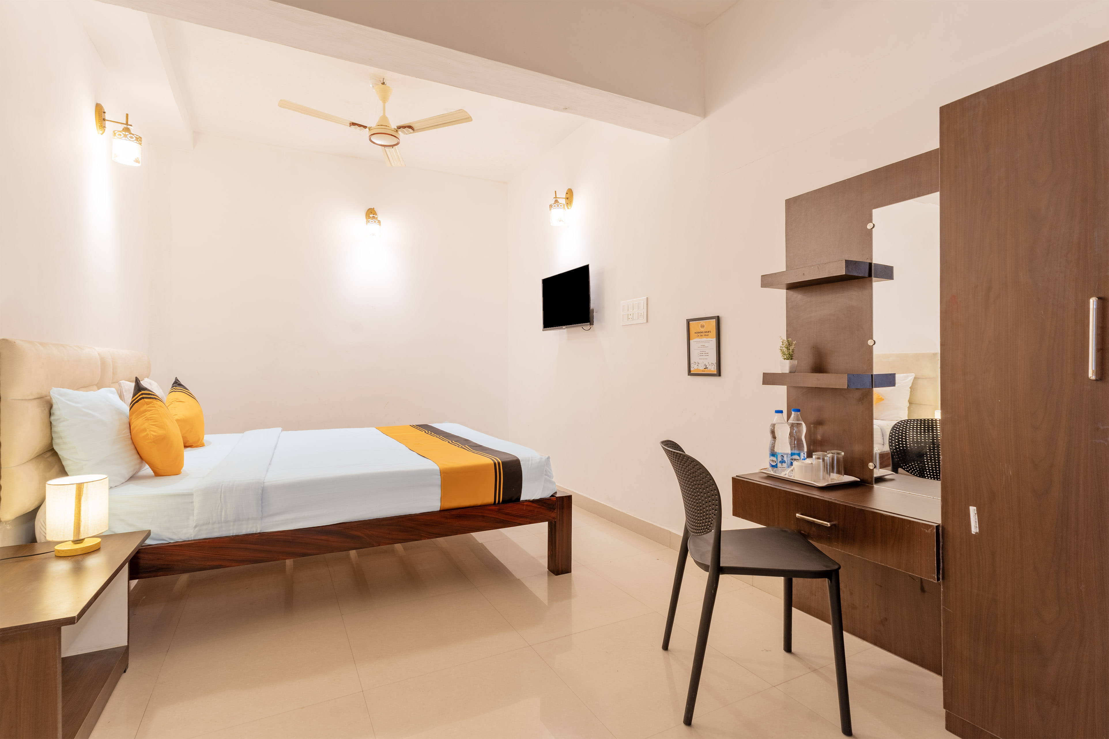 Standard room in Itsy Hotels Cozy Retreat - Near Mysore Palace & Zoo in undefined. 
