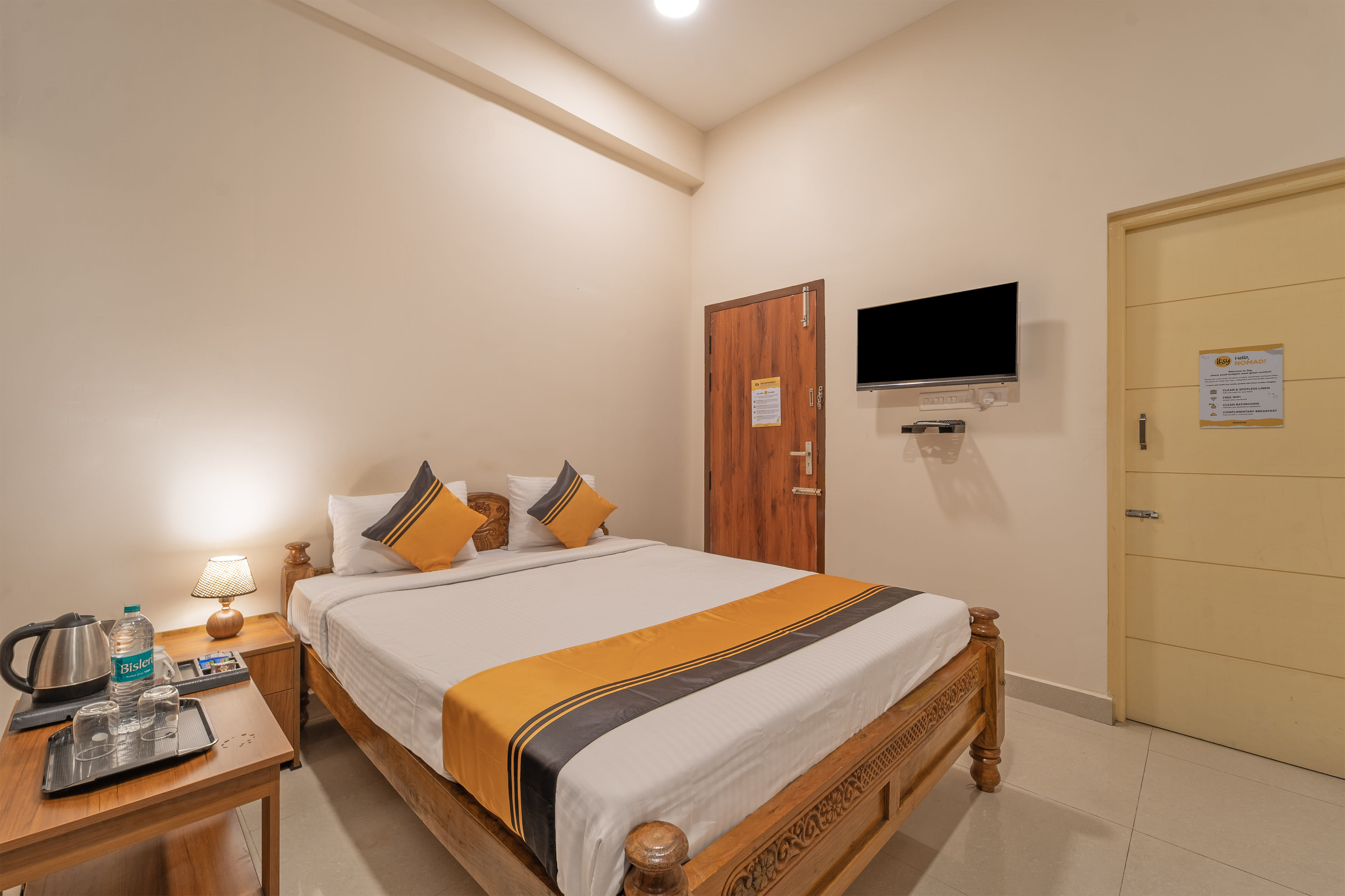 Solo room in Itsy Hotels Snowdrop in undefined. 