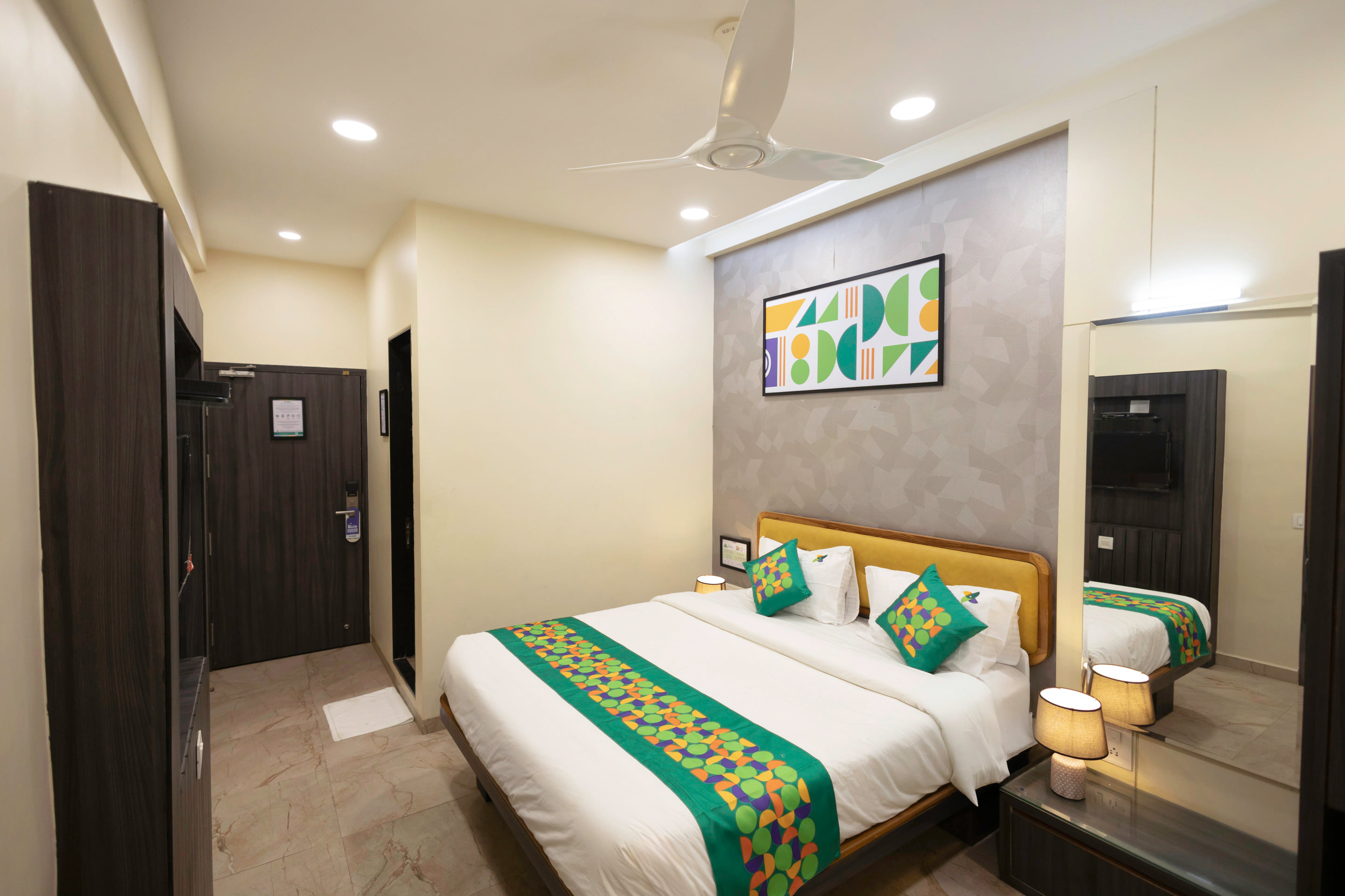 Standard room in Treebo Ajinkya Palace in undefined. 
