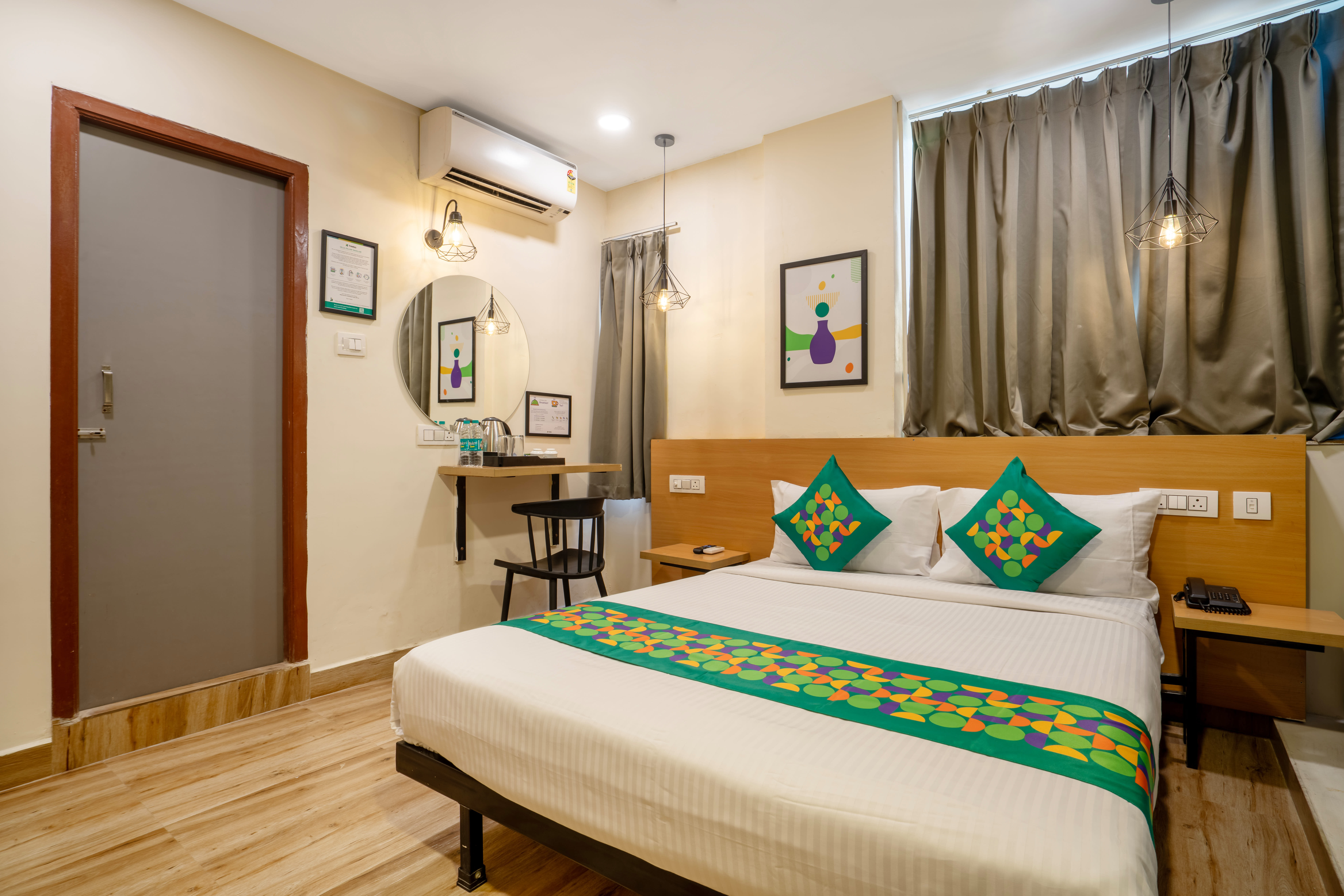 Standard room in Treebo Casa Grand Punjagutta Dwarakapuri Hyderabad in undefined. 