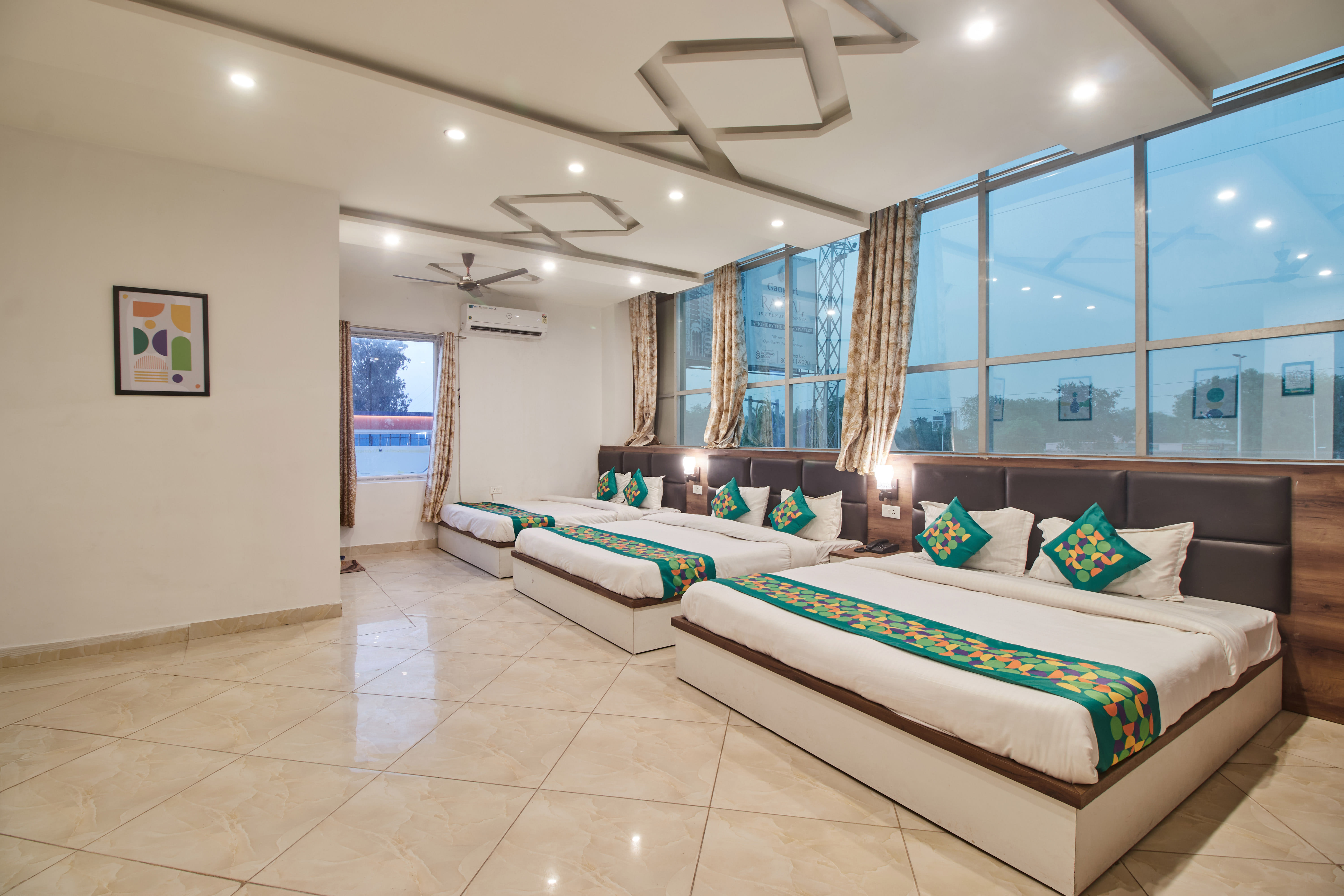 Premium room in Treebo Chanakya Palm in undefined. 