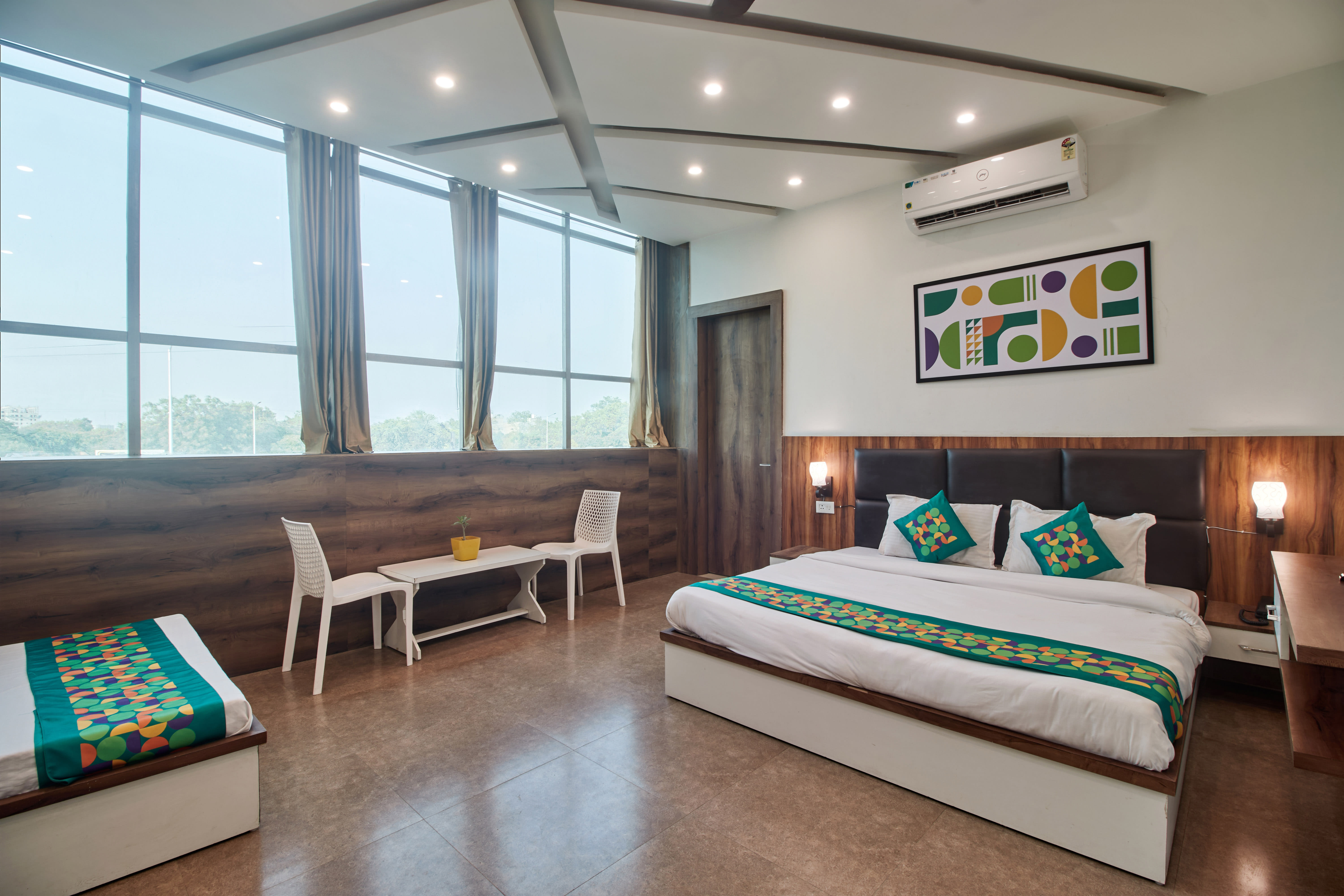 Premium room in Treebo Chanakya Palm in undefined. 