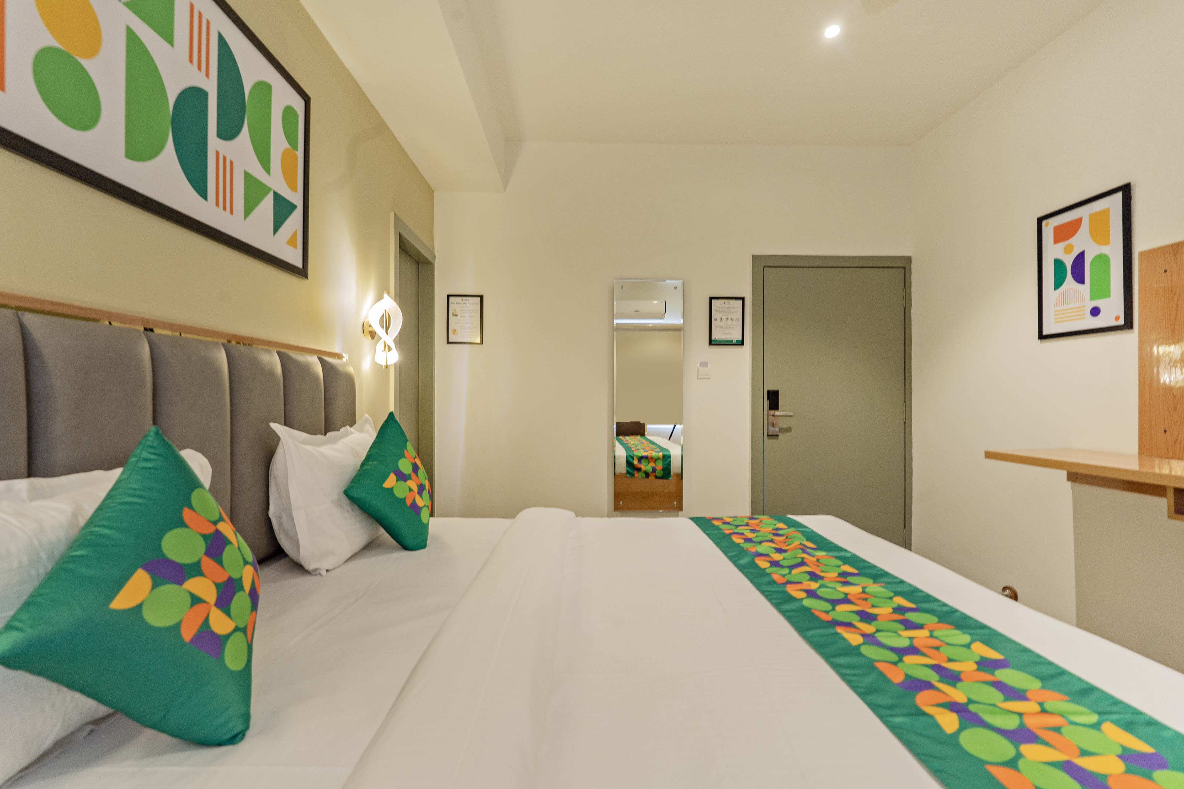 Standard room in Treebo Global Stay Rajajinagar in undefined. 