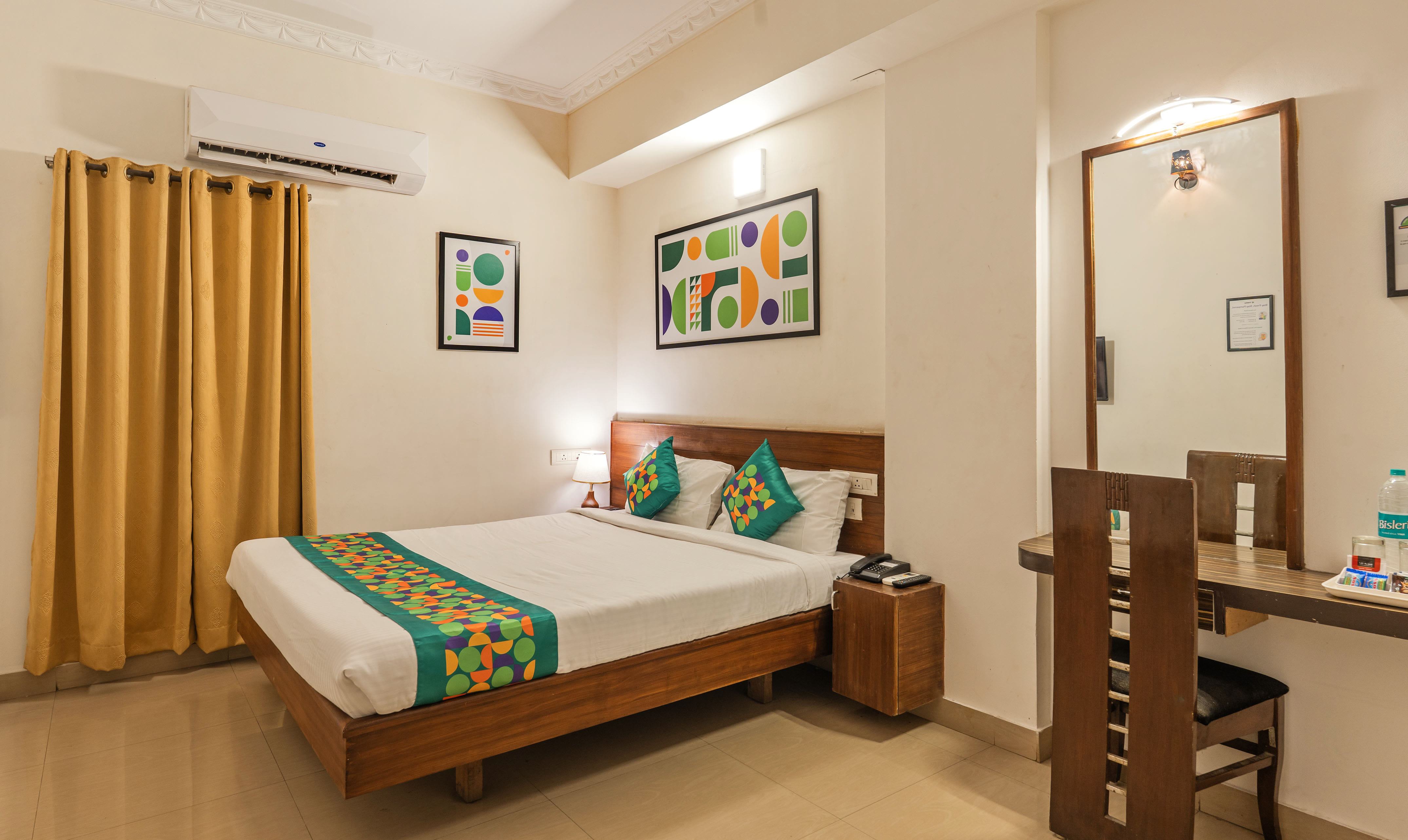 Standard room in Treebo Golden Bliss in undefined. 