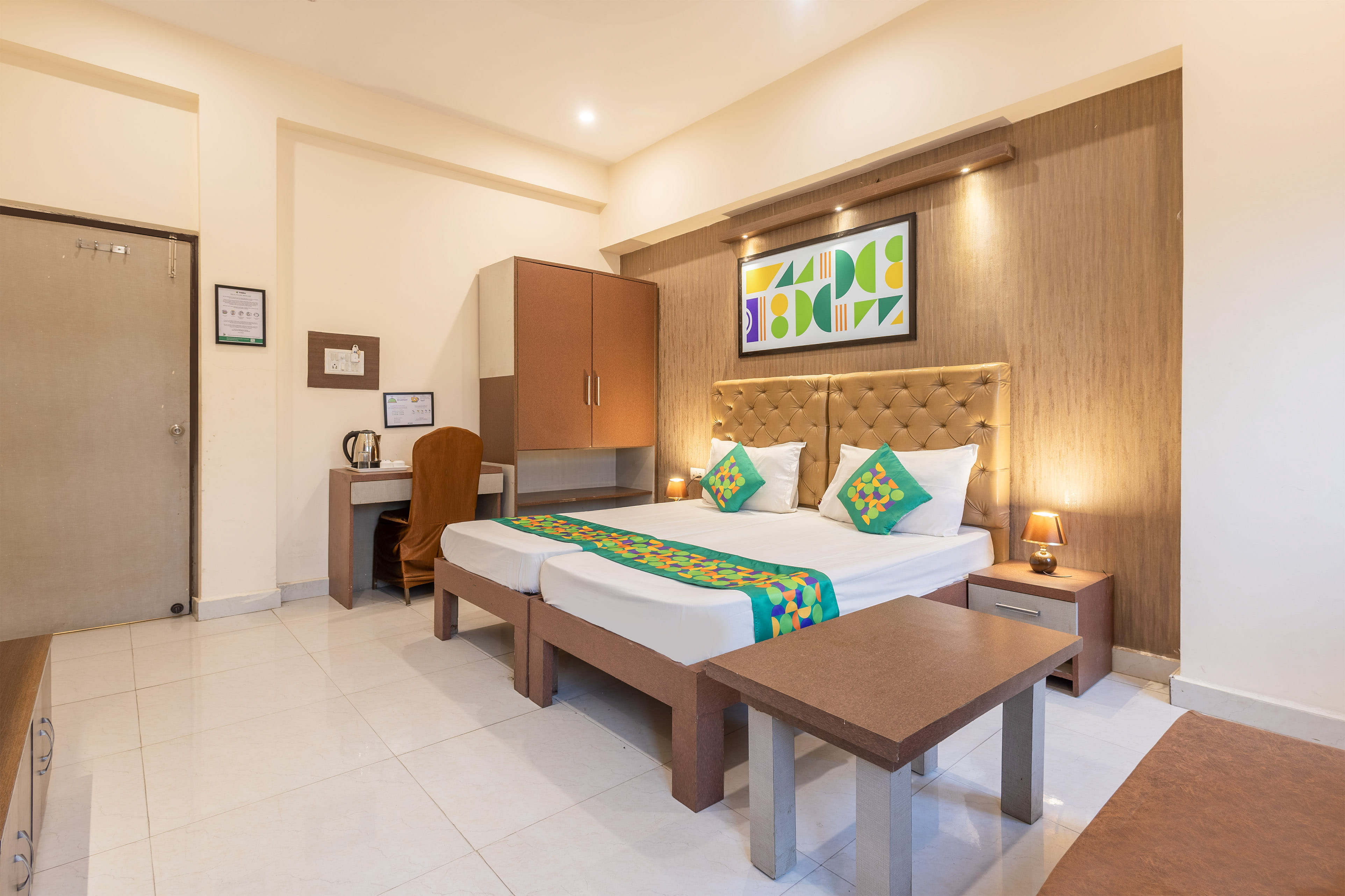 Deluxe room in Treebo Maple Delite in undefined. 