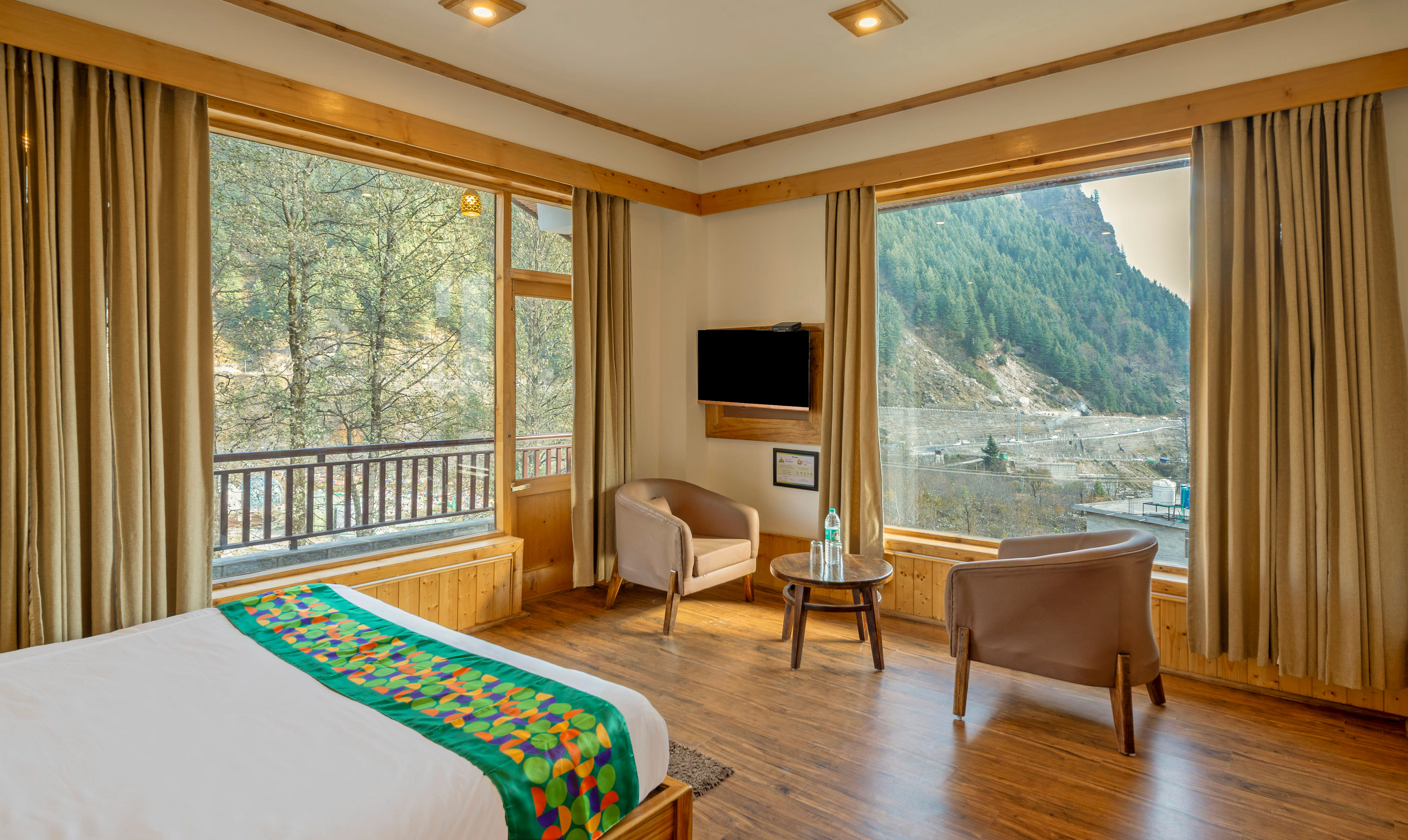 Deluxe room in Treebo Mr Villa With Mountain View in undefined. 