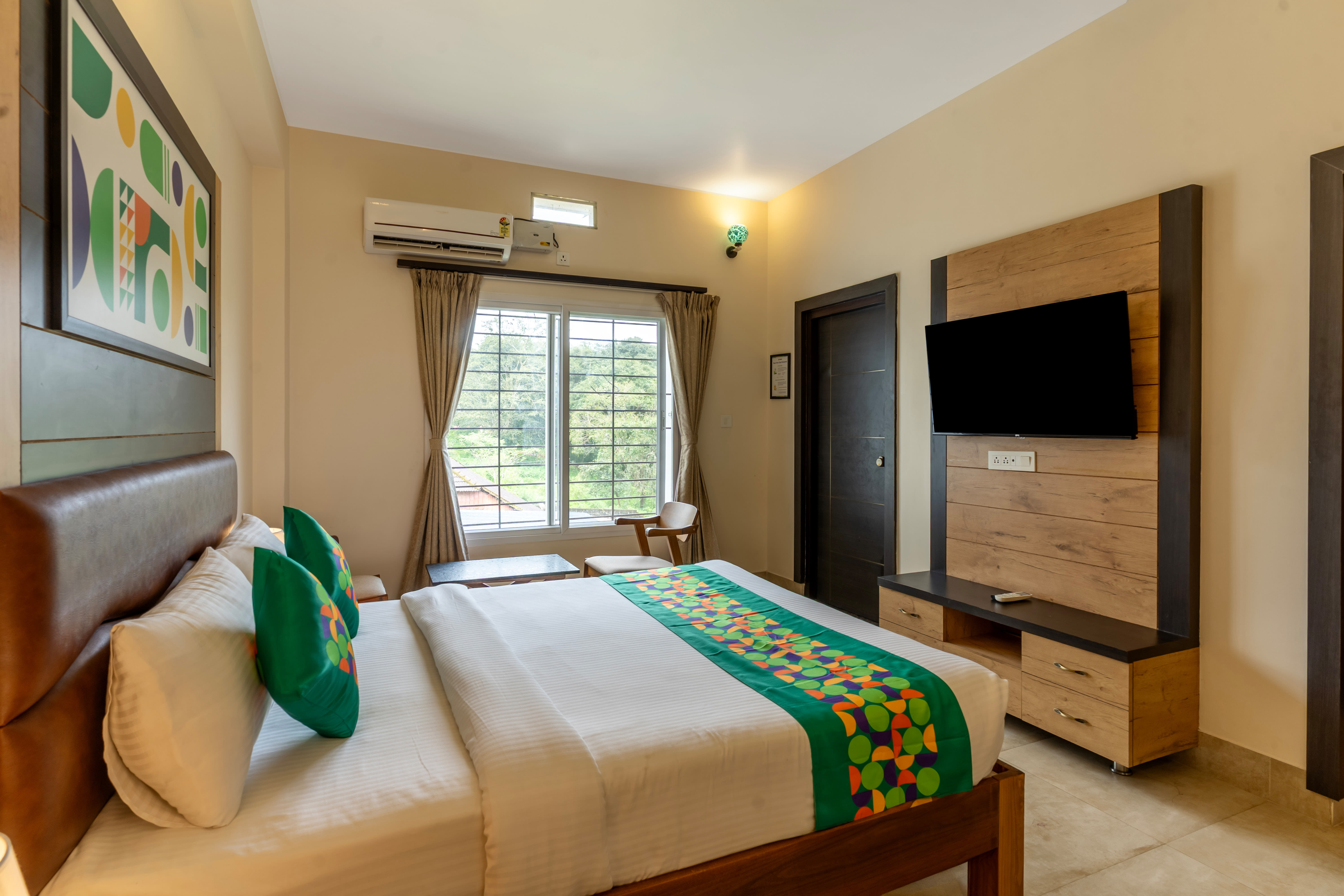 Deluxe room in Treebo Orchard Virajpet Malabar Road Coorg in undefined. 