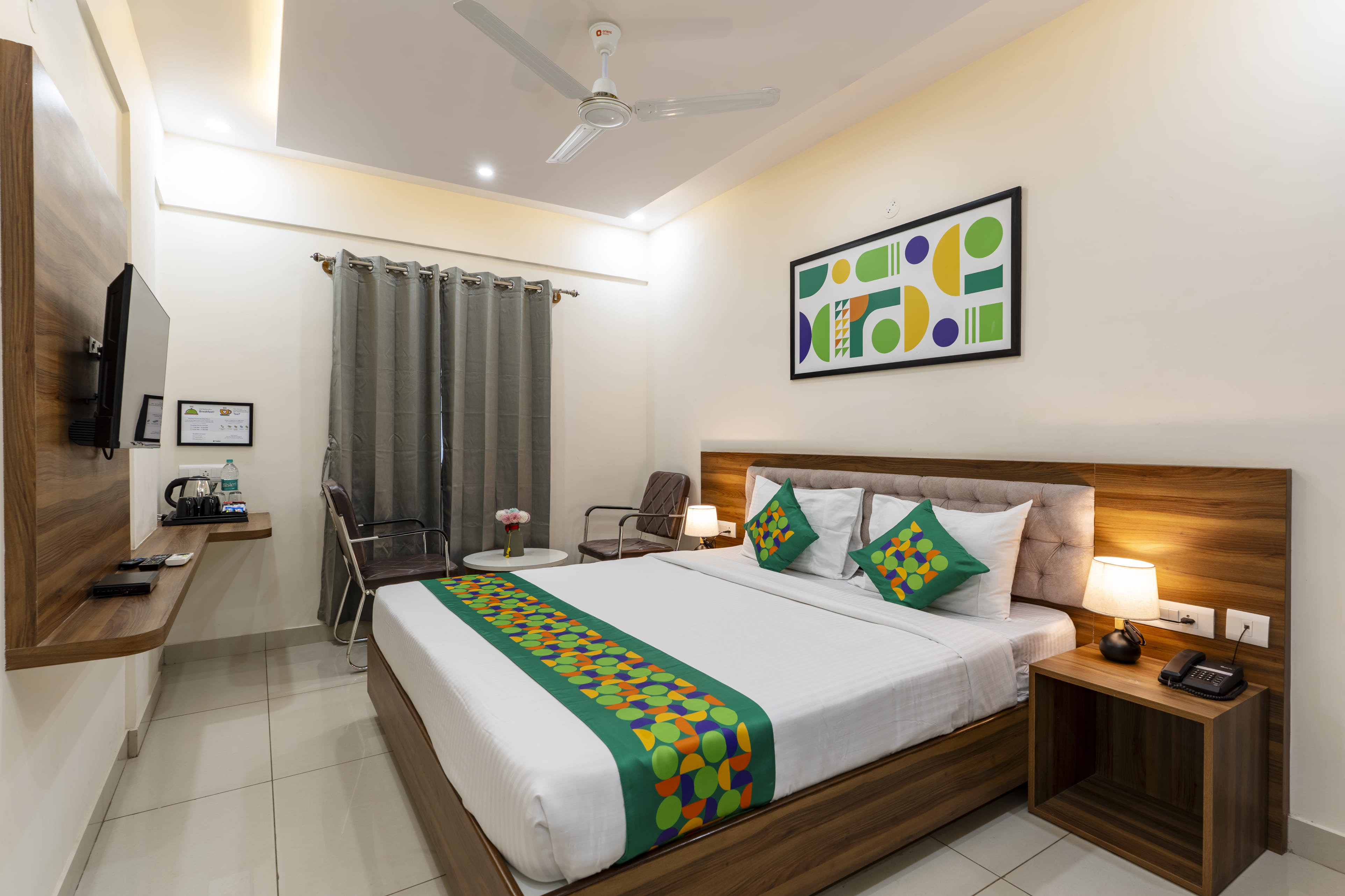 Deluxe room in Treebo Orchid Silver in undefined. 