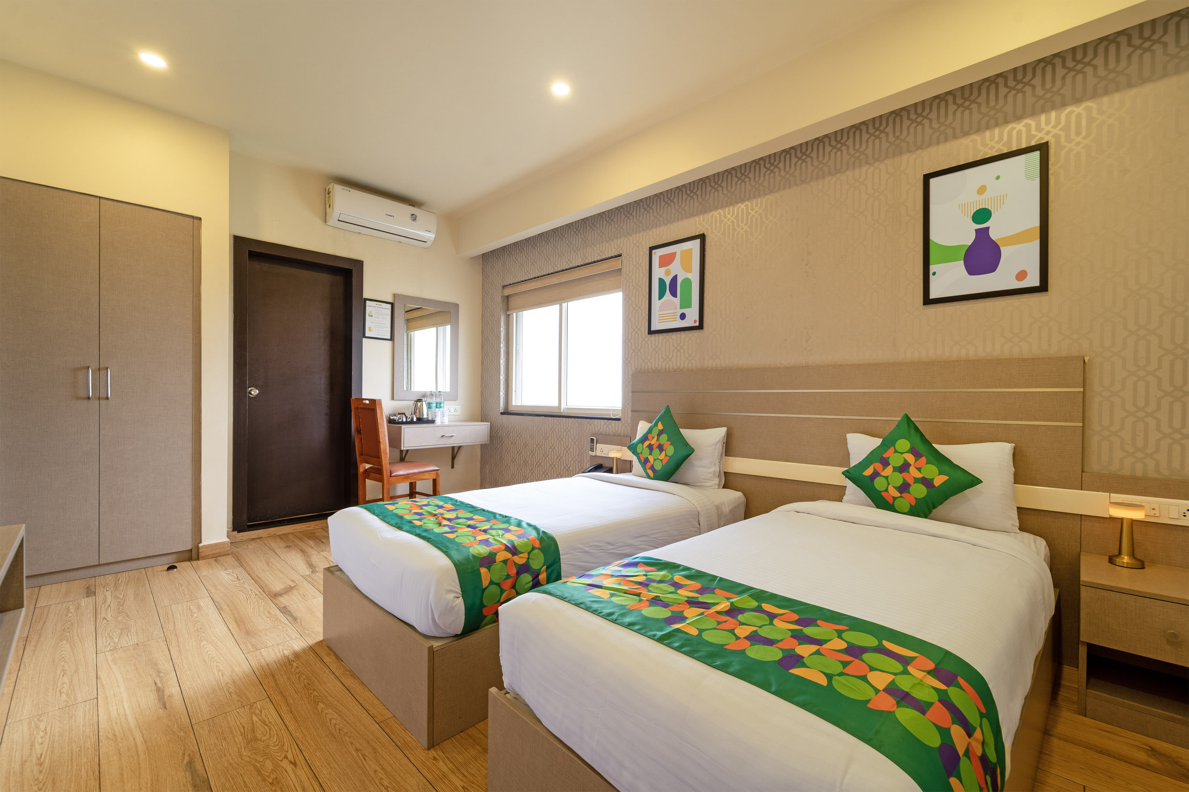 Standard room in Treebo Premium Lavender Kochi Infopark in undefined. 