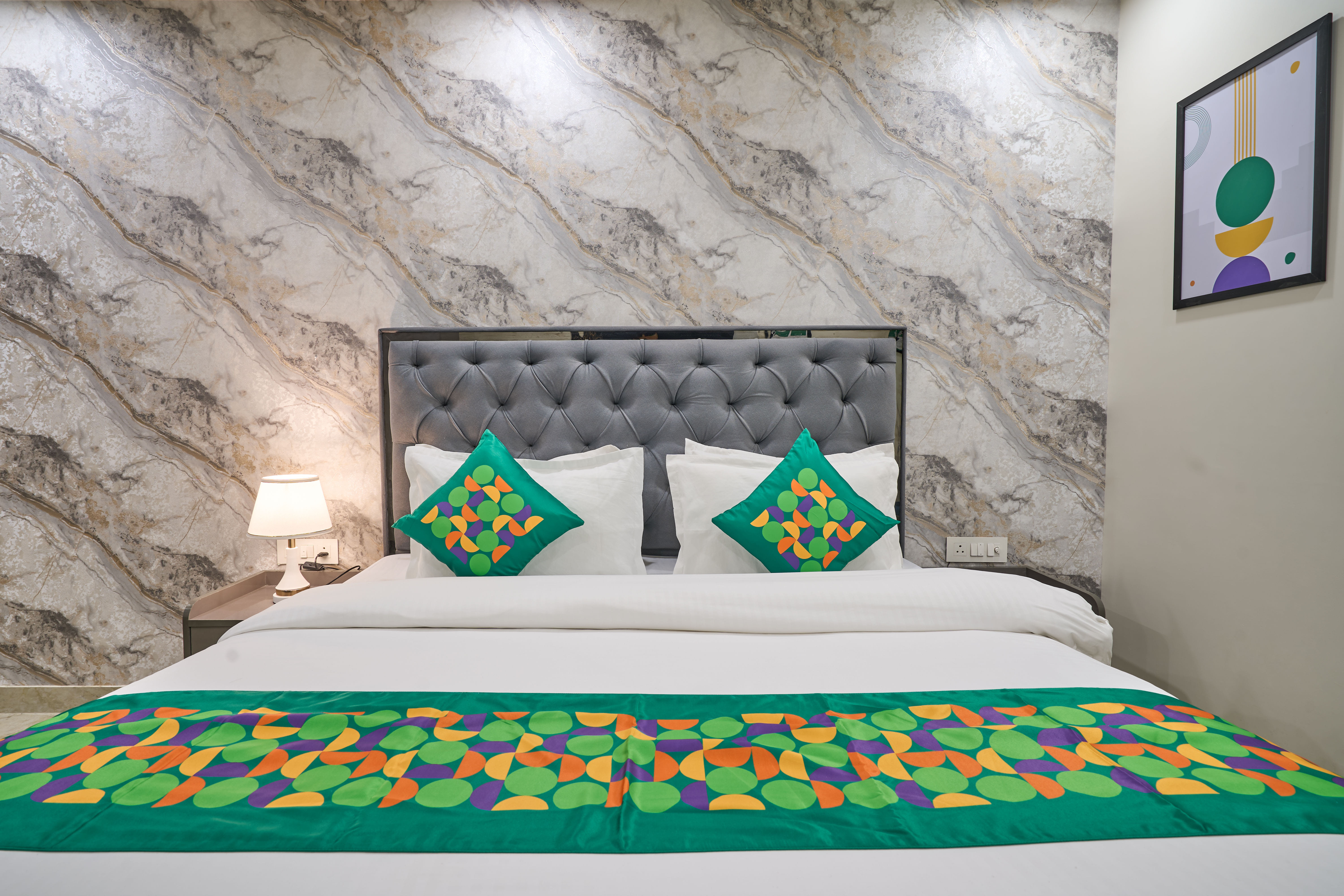 Solo room in Treebo Premium Royal Gold Palace in undefined. Solo