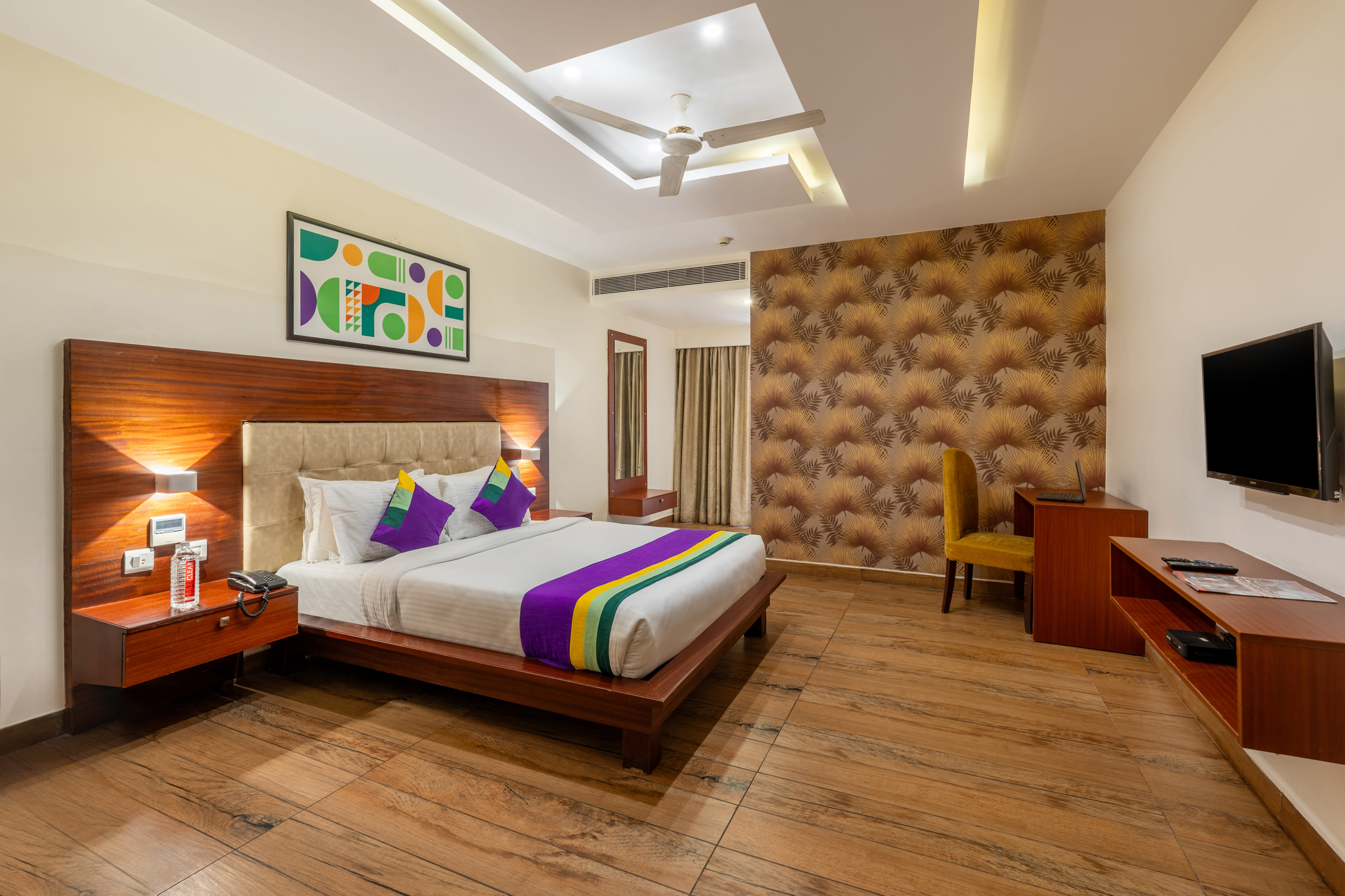 Deluxe room in Treebo Premium Runway Suites, Marathahalli in undefined. 