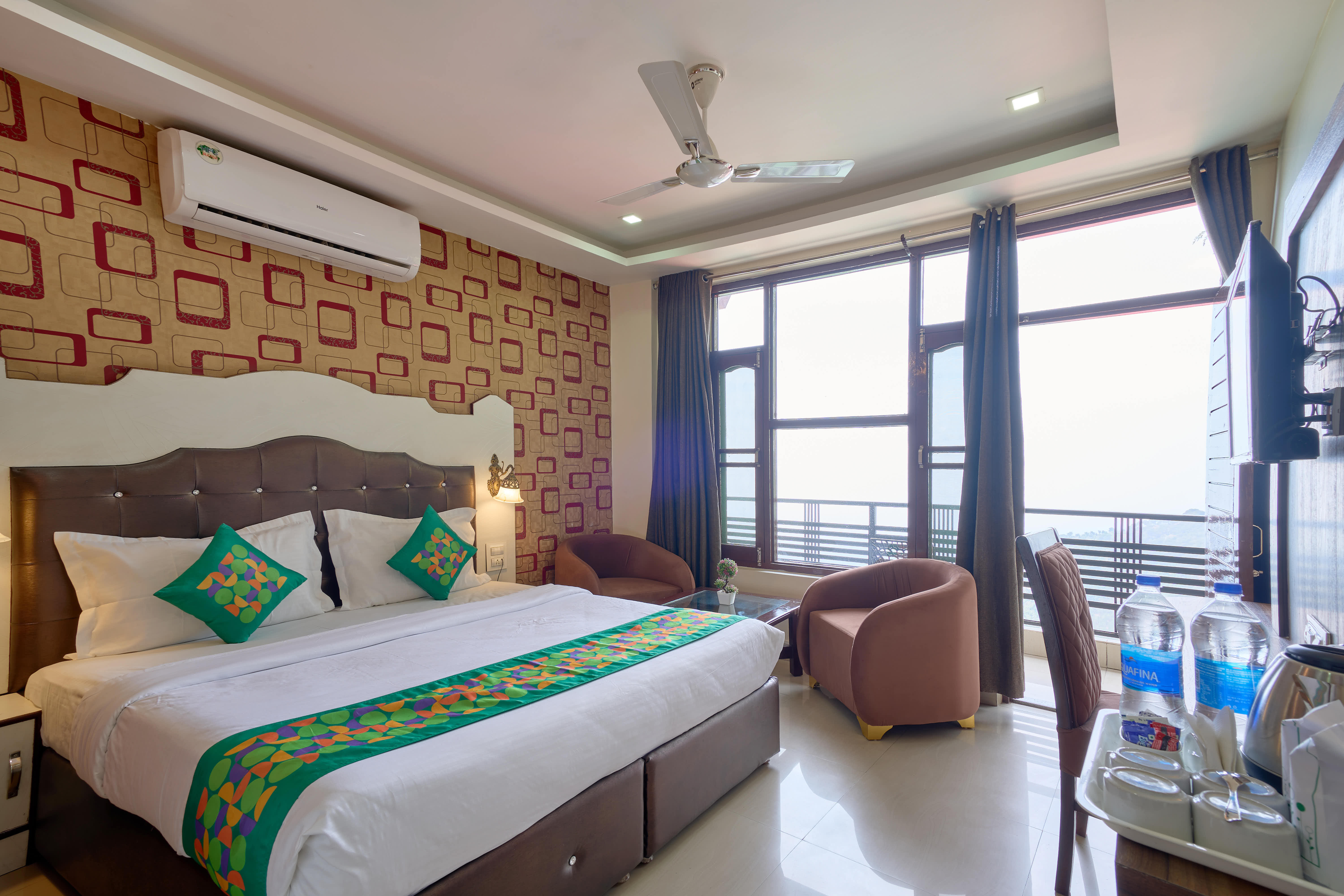 Premium room in Treebo Roshan House with Valley View in undefined. Premium