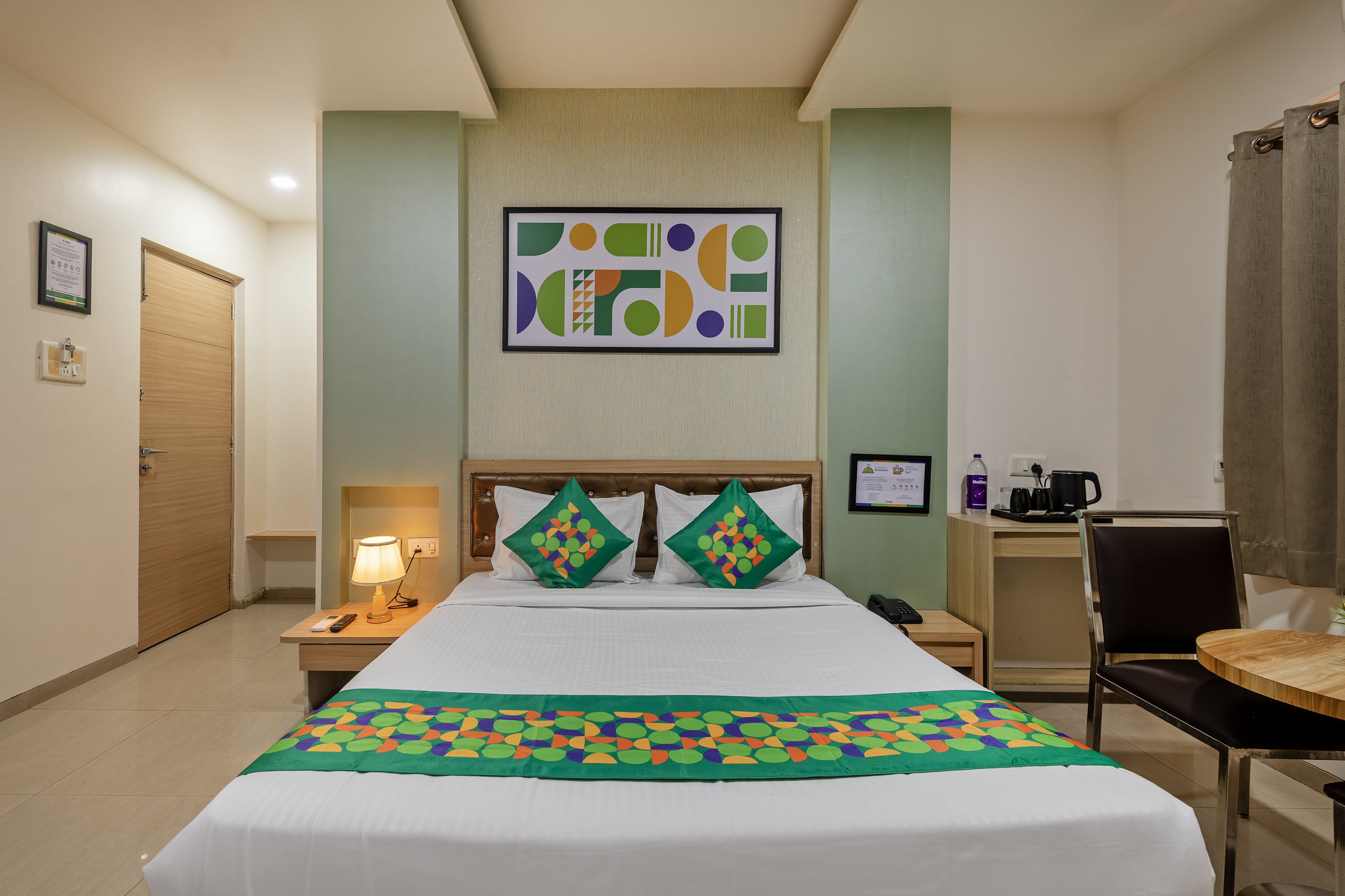 Standard room in Treebo Royal Empire in undefined. 