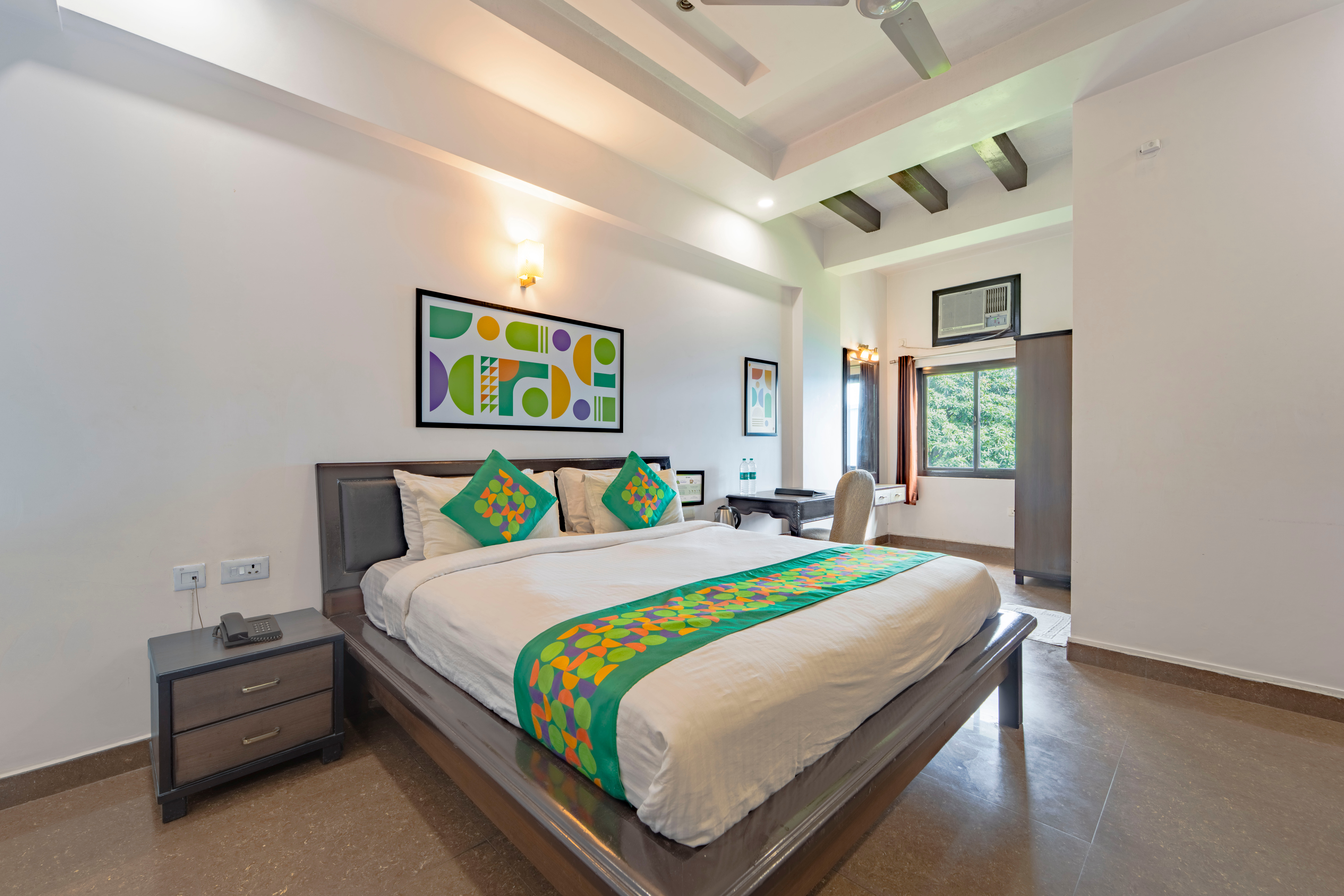Standard room in Treebo Shivam Inn Near Singapore Mall in undefined.