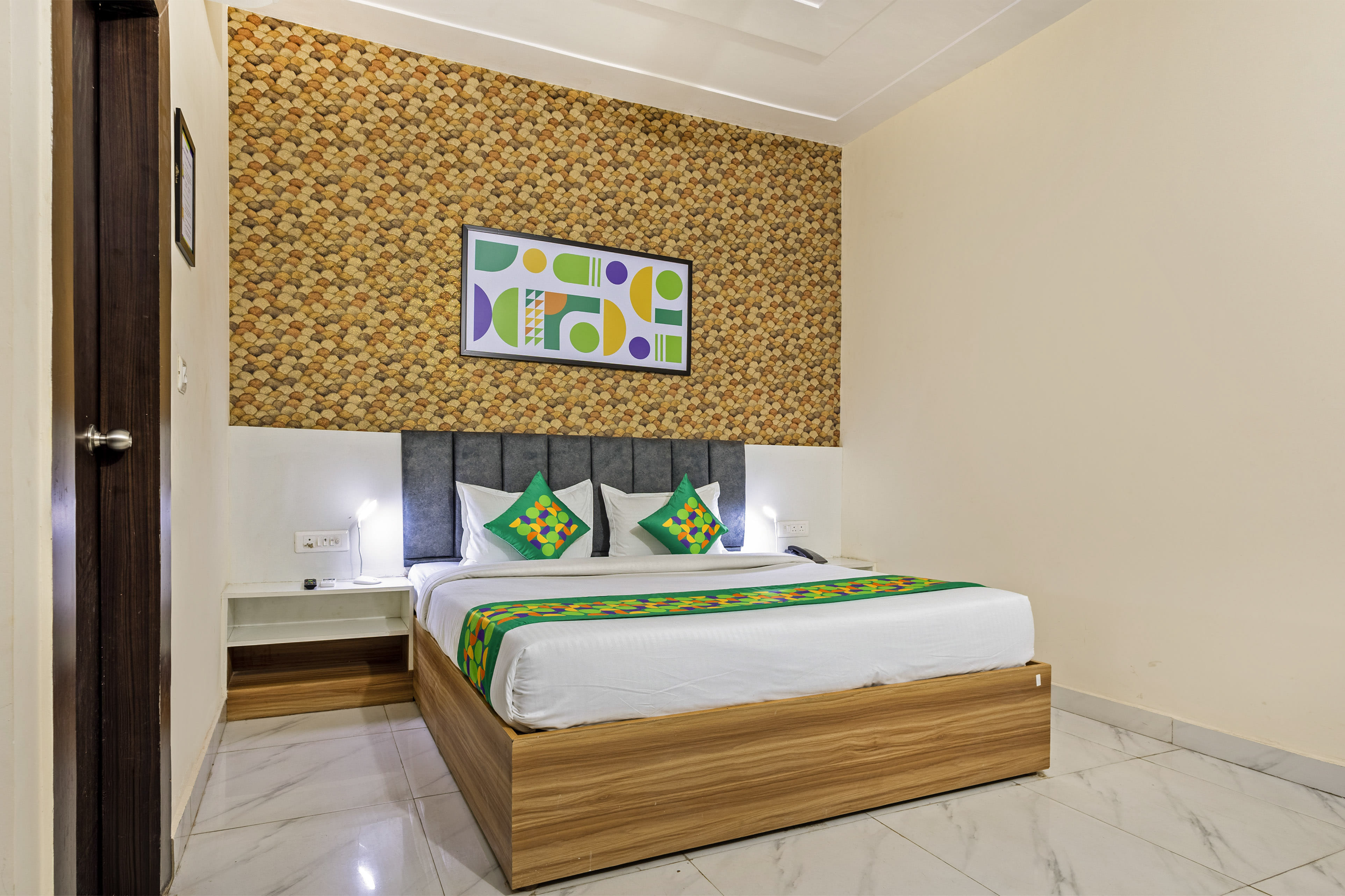 Deluxe room in Treebo The Royal Corporate in undefined. 