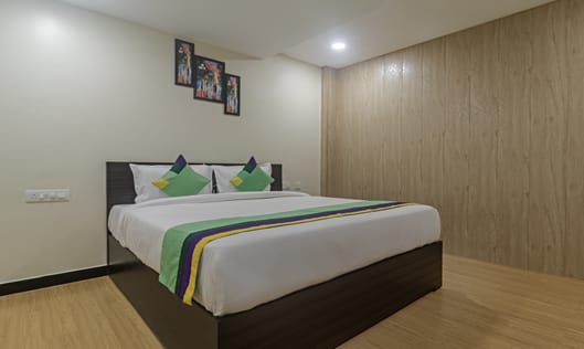 Oak room in Treebo Address Inn Jubilee Hills in Hyderabad. 