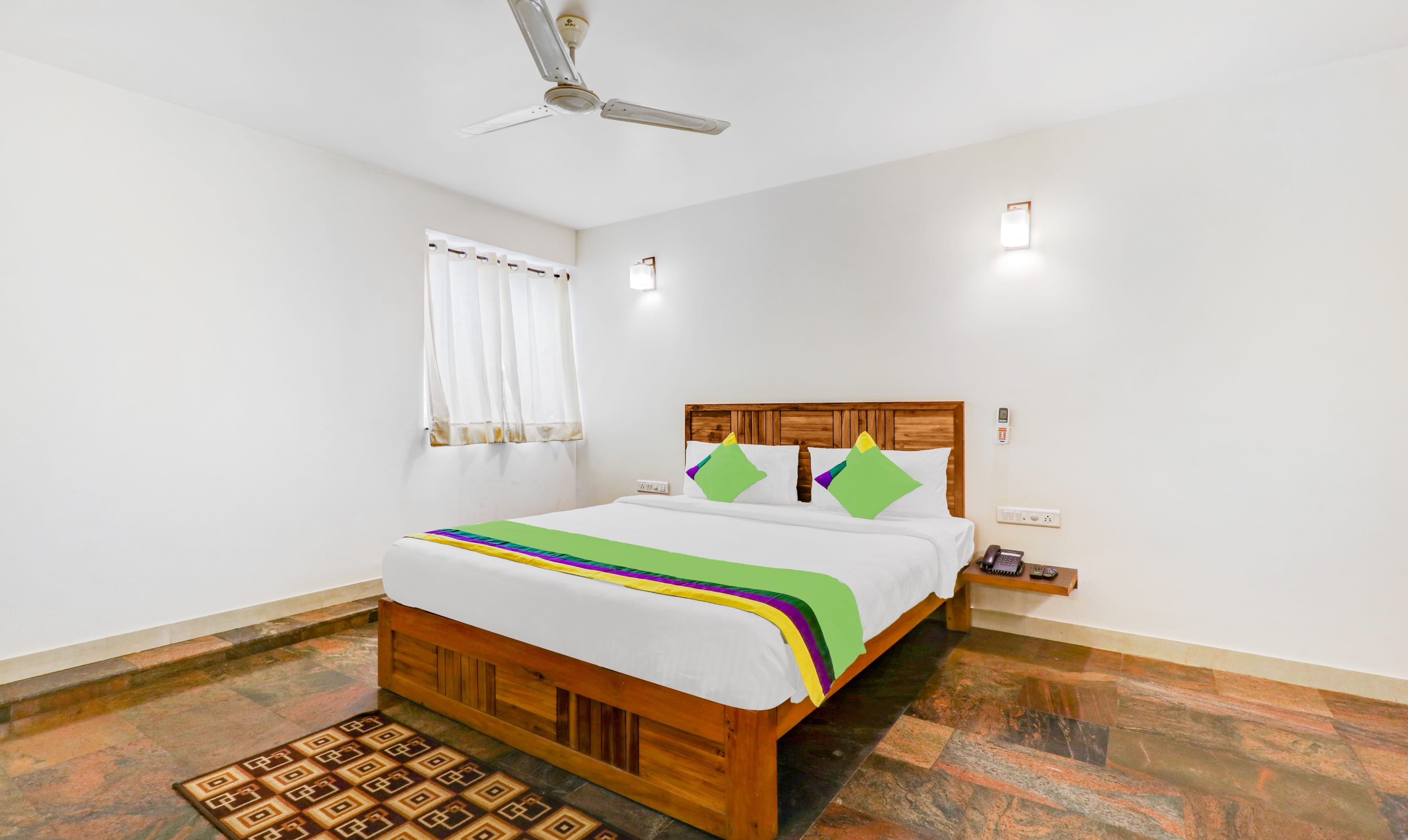 Standard room in Benaka Churned in undefined. Sooth your senses