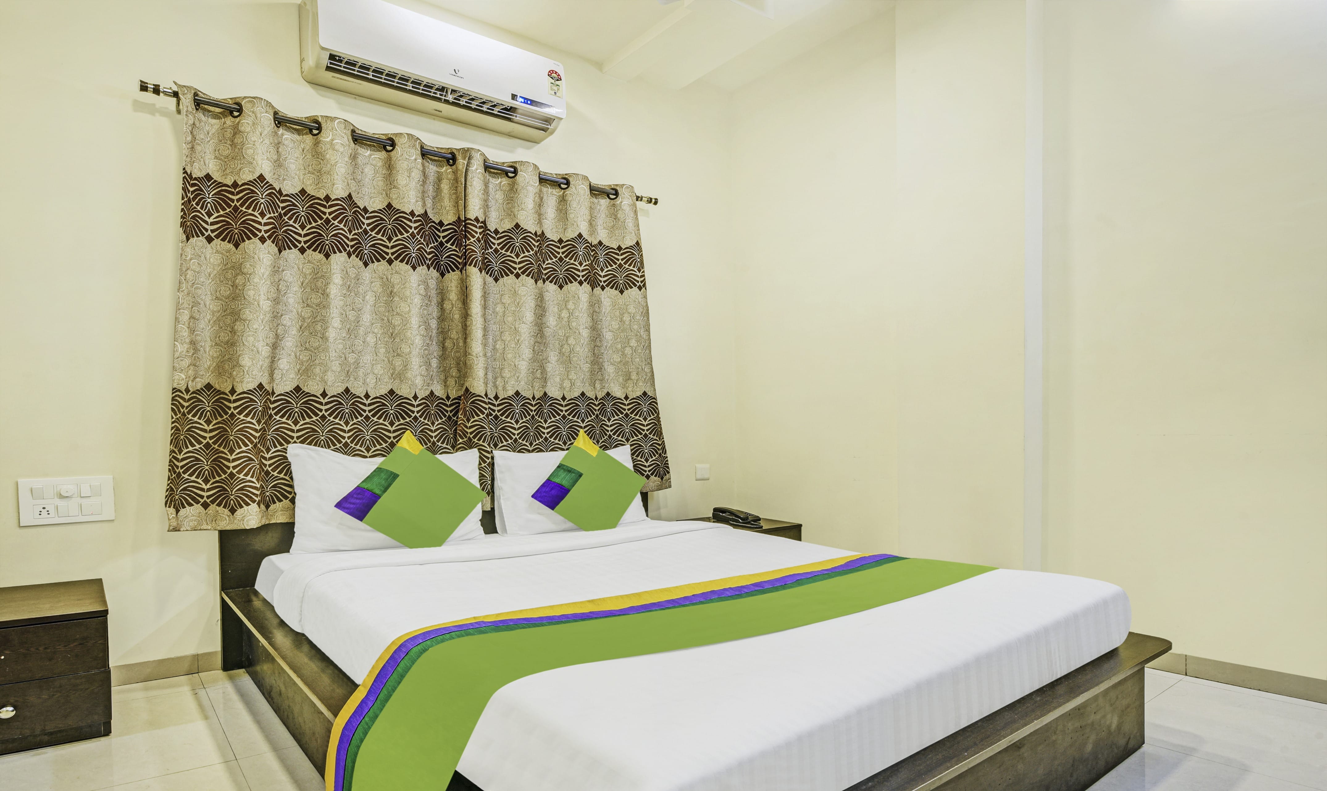 Standard room in Dwarka Inn Churned in undefined. Assures comfort and rest