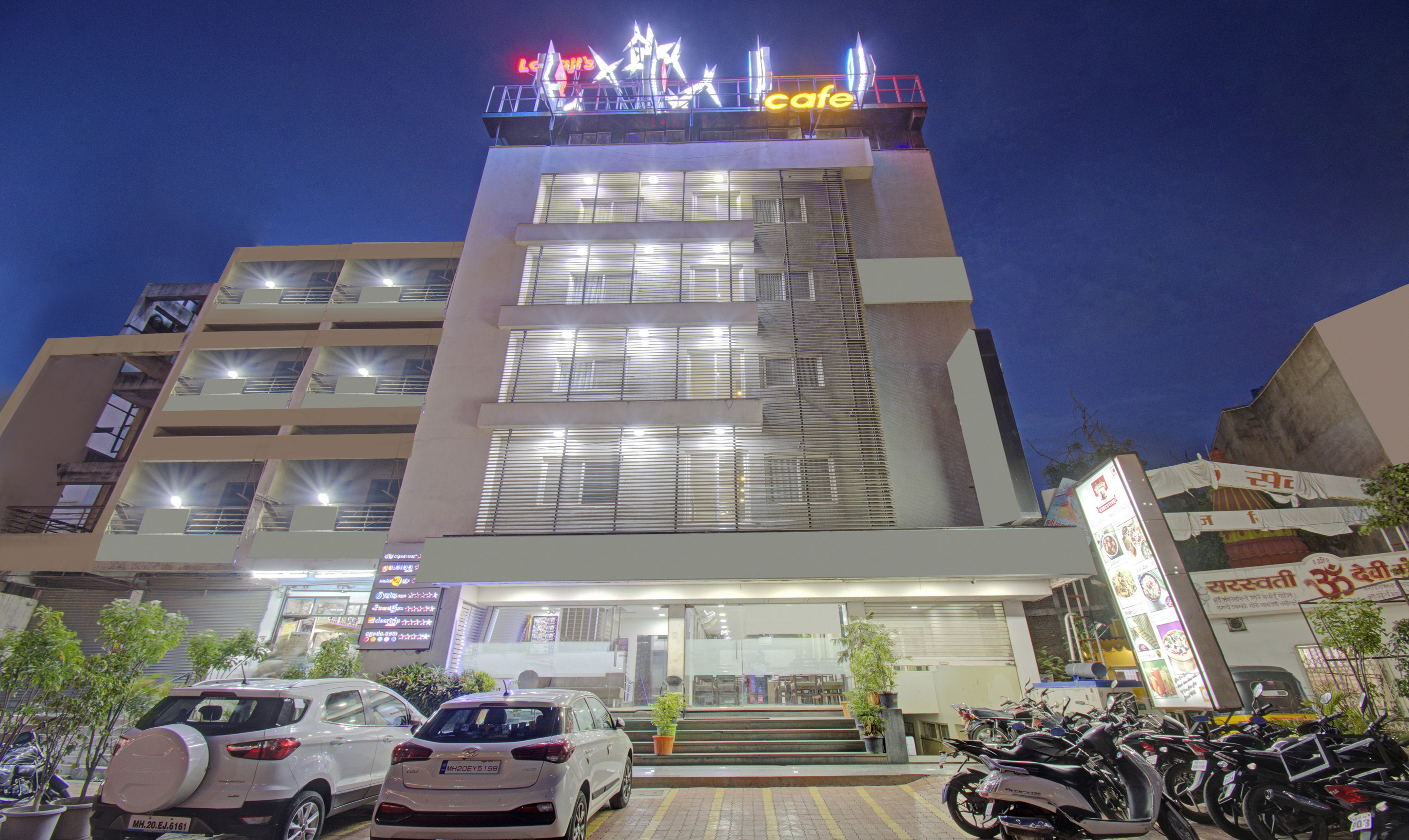 The Aures ₹ 3,493. Aurangabad Hotel Deals & Reviews - KAYAK