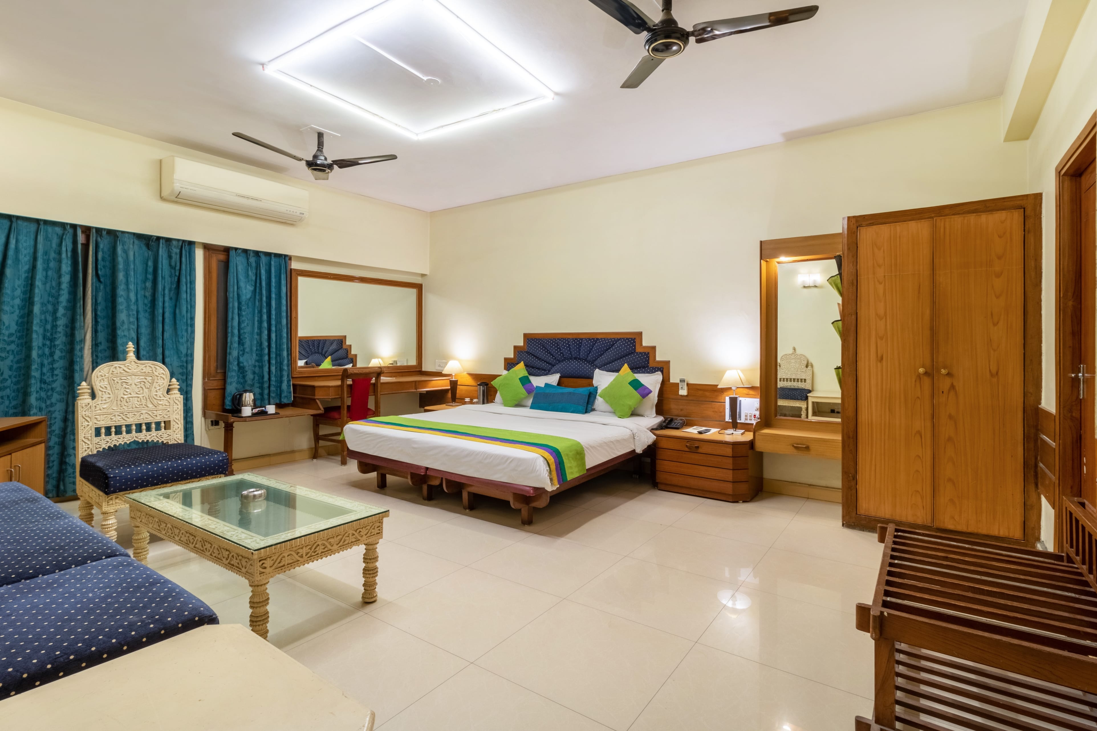 Premium room in Treebo Natraj - Jaipur in undefined. Premium