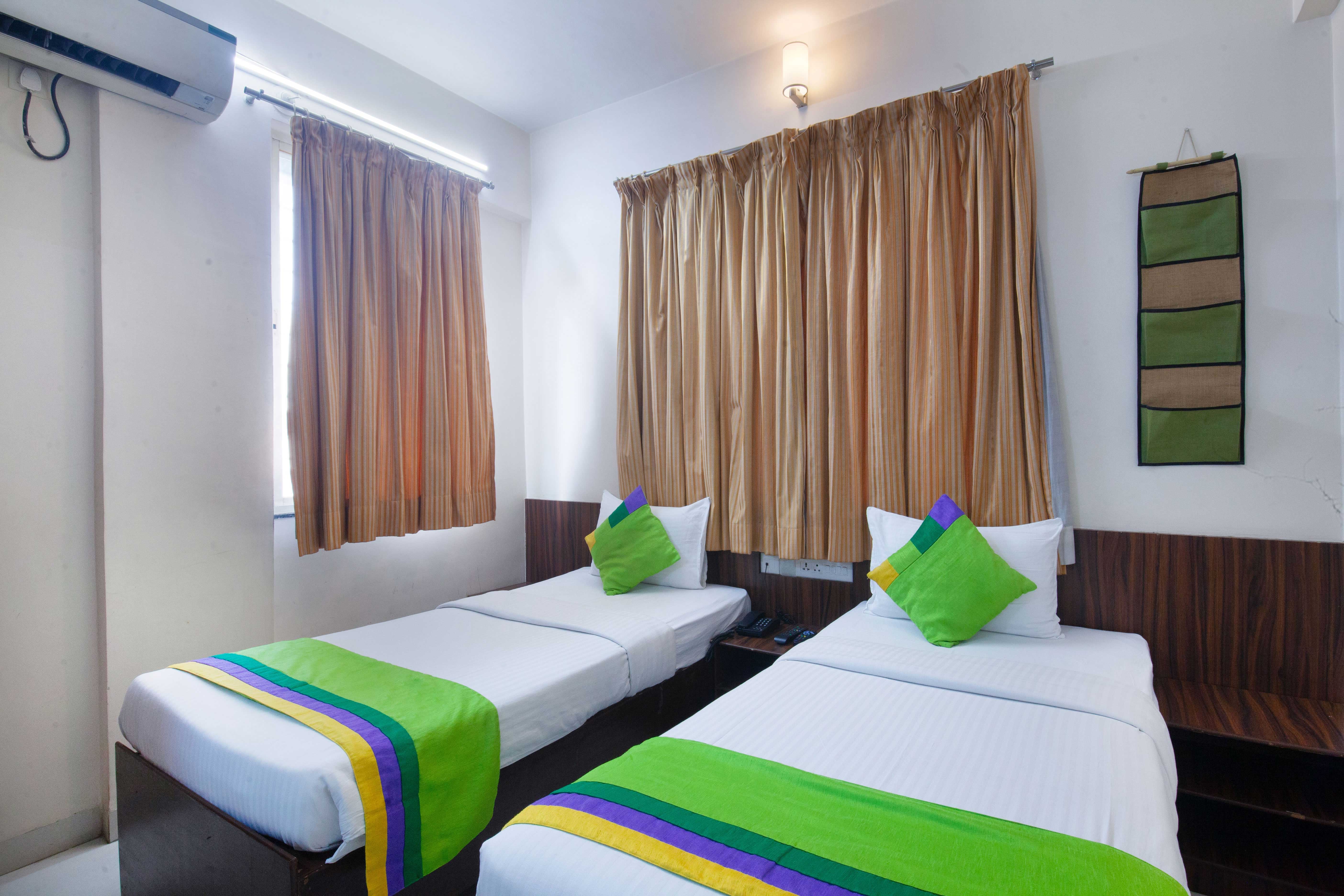 Premium room in Treebo Park View Hadapsar in undefined. Premium
