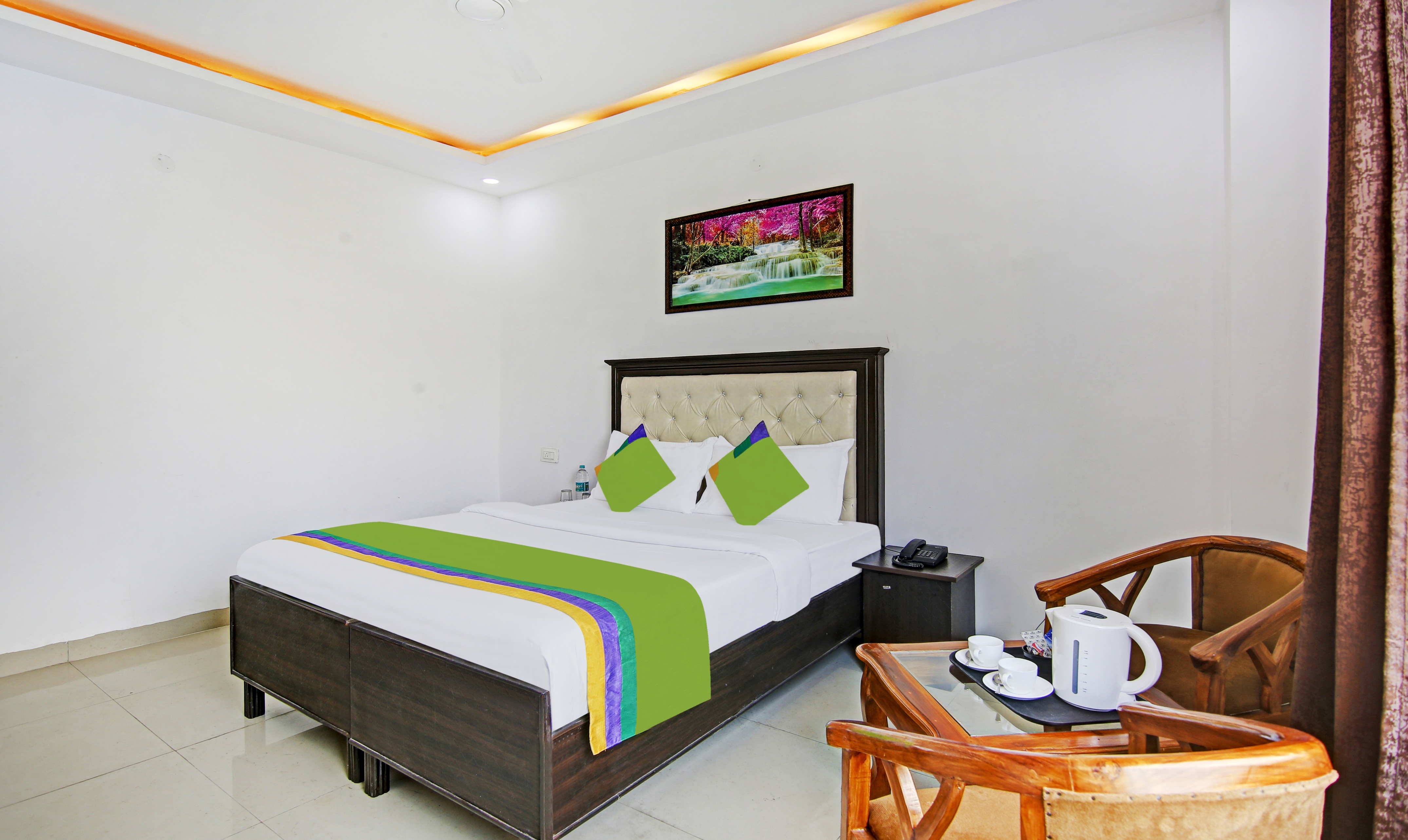 Holiday Home Guest House in Khudda Lahora,Chandigarh - Best Hotel