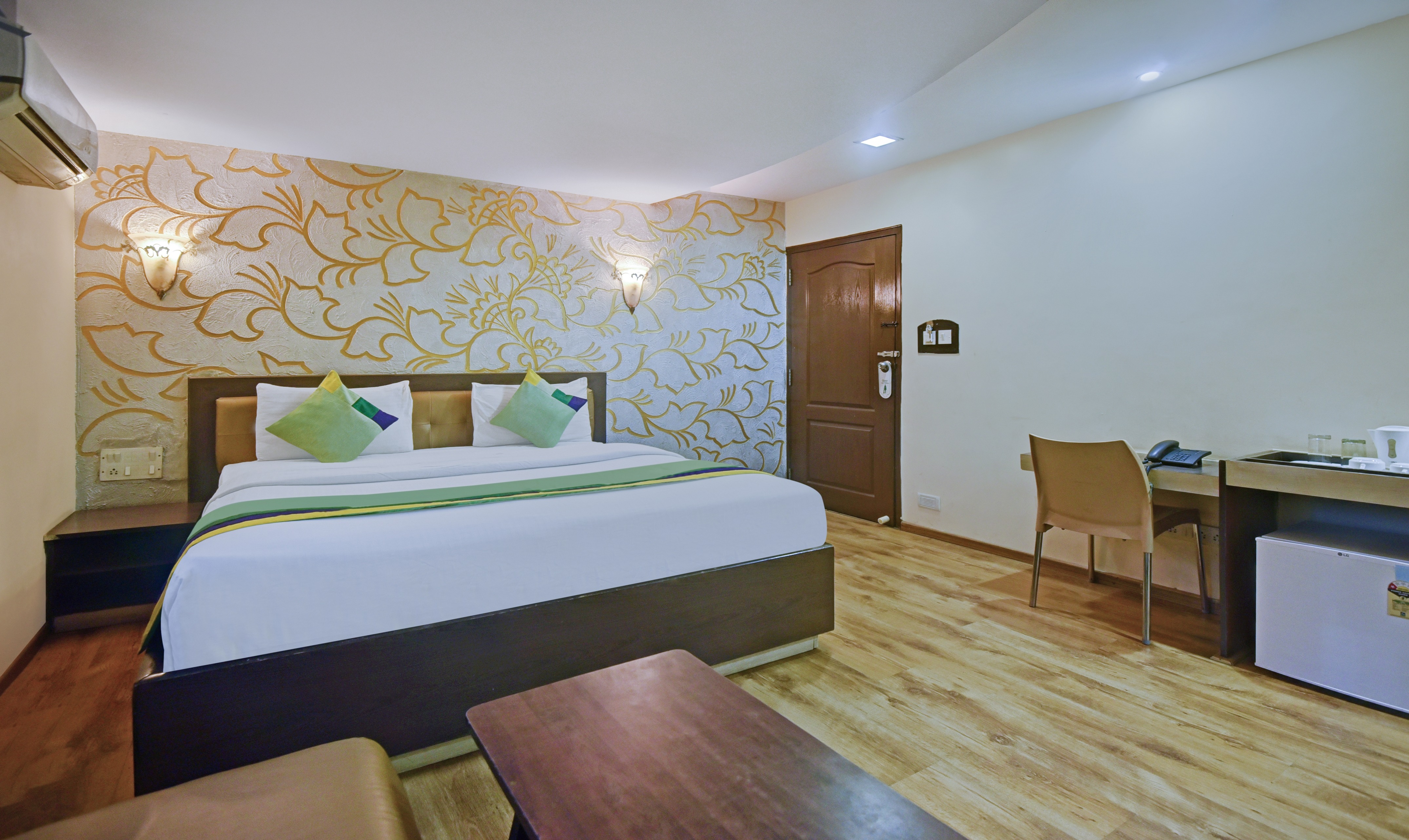 3 Star Hotels in Jayanagar 3rd Block, Bangalore, Bangalore - Get Upto 70%  OFF on Price - Lowest Rates