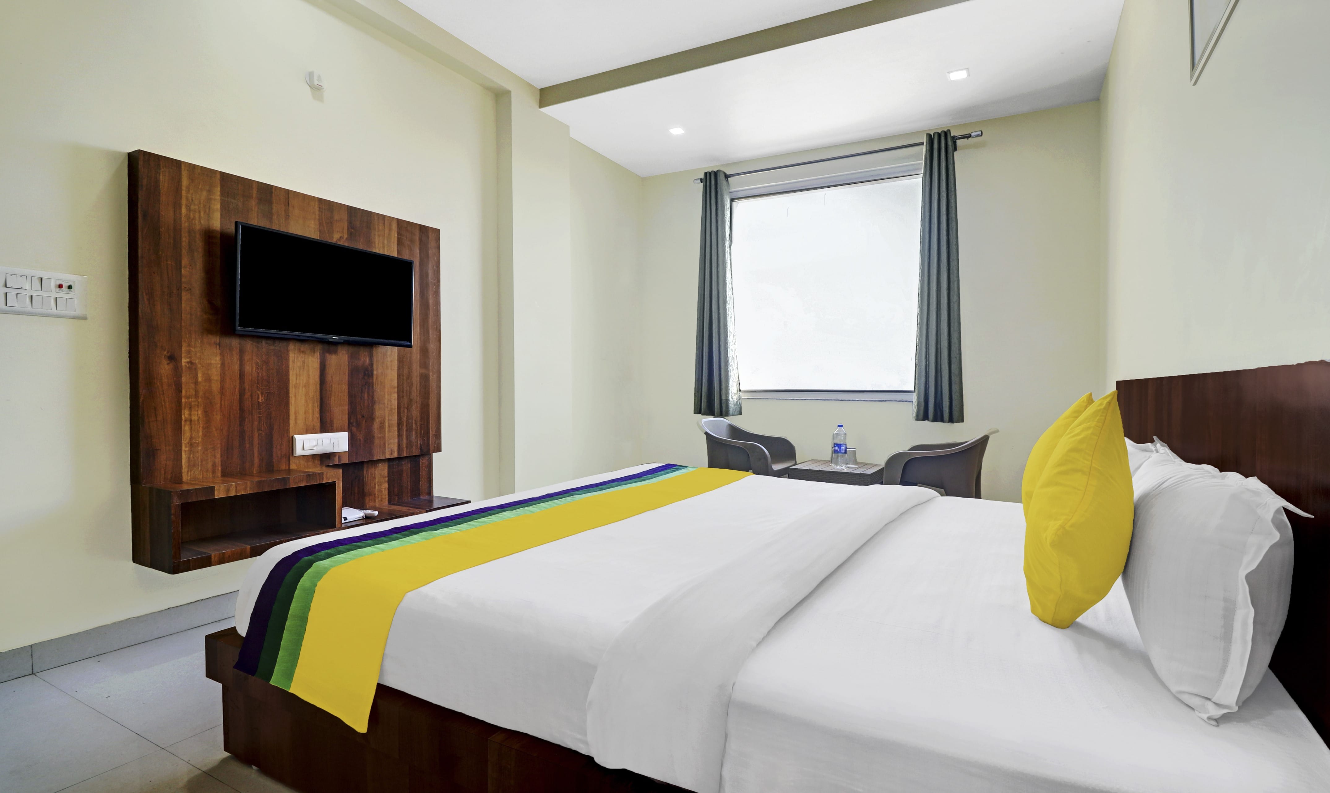 Standard room in Ravi Residency Churned in undefined. Spacious Room