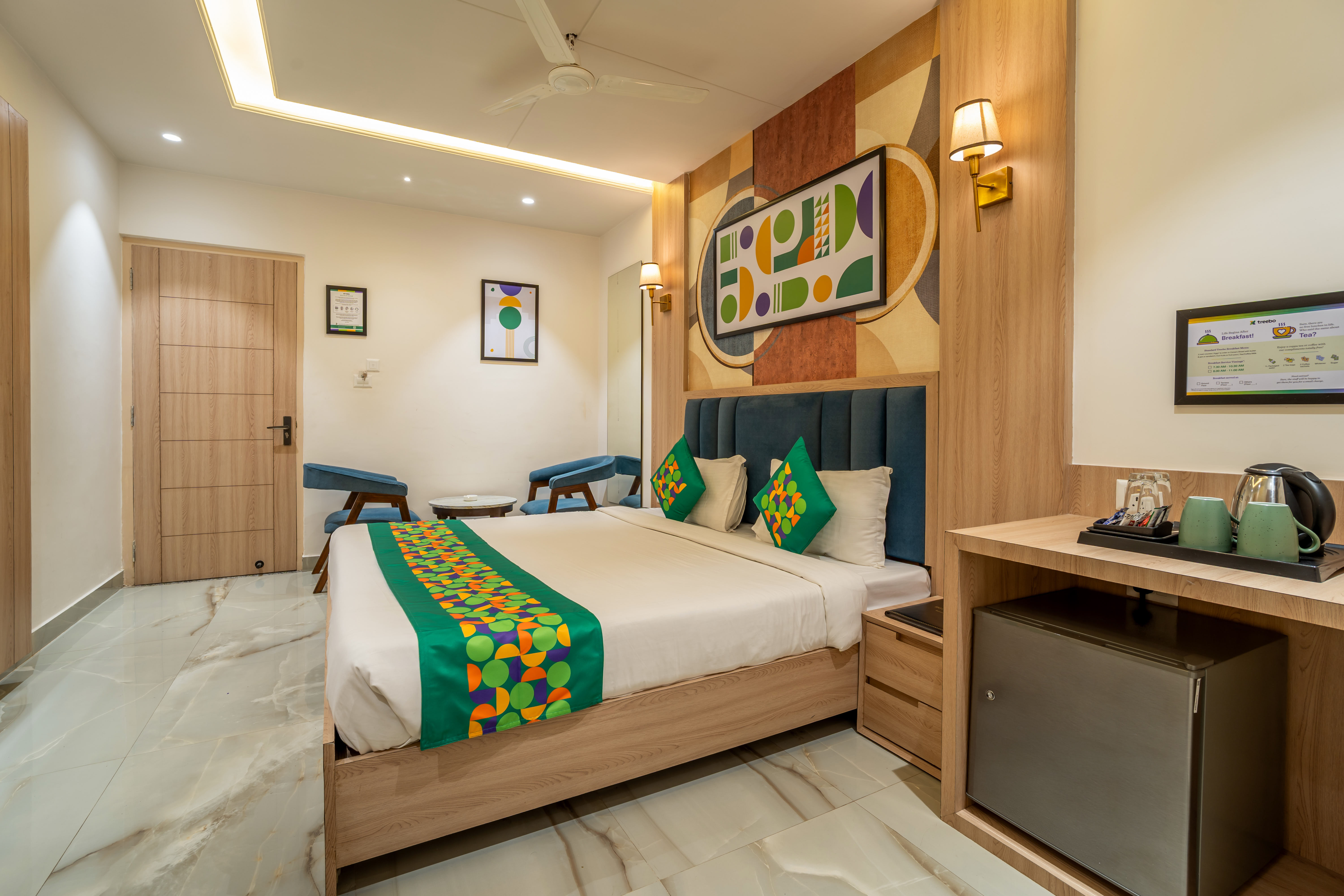 Deluxe room in Treebo Velvet in undefined. 