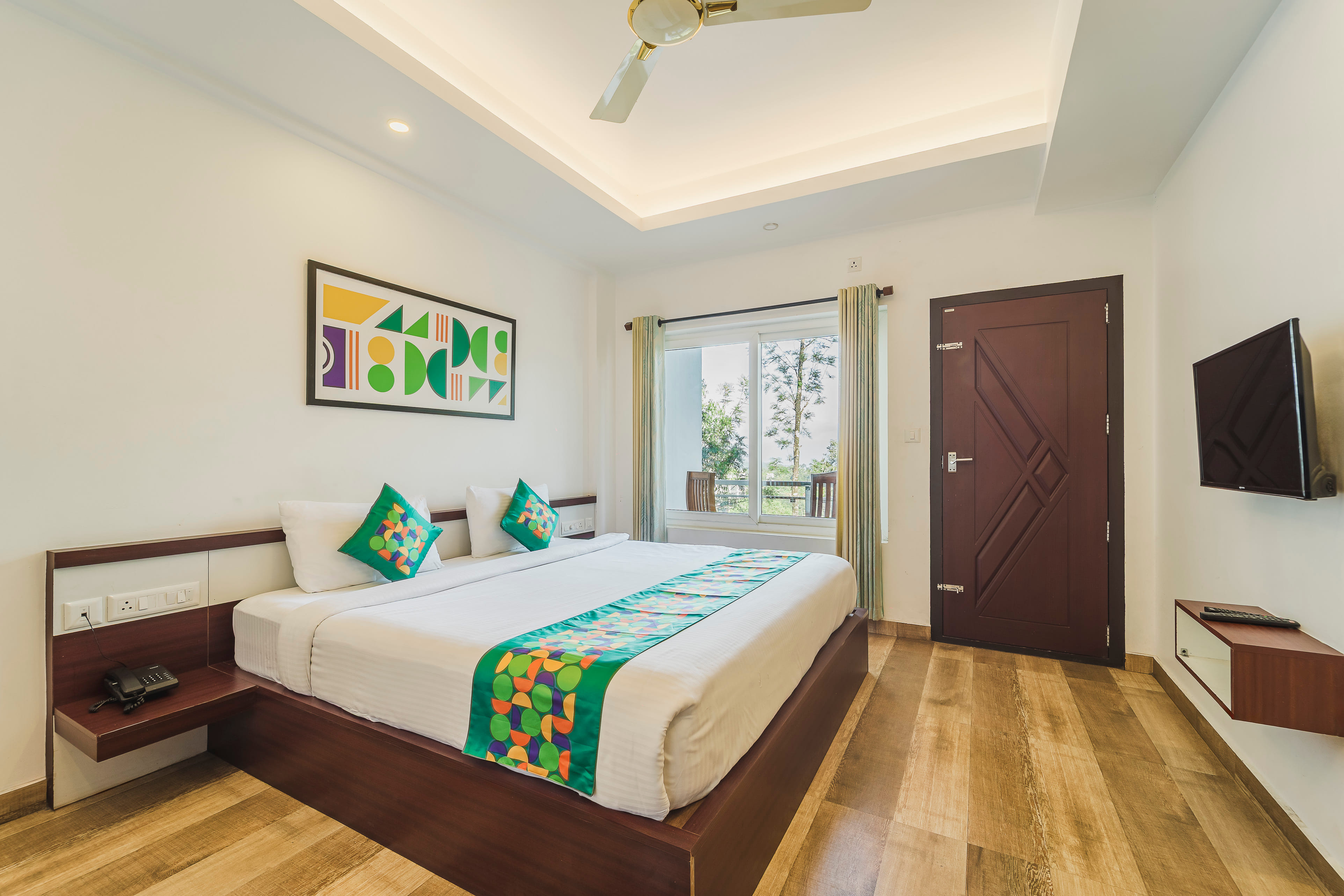 Standard room in Treebo Wanderlust Residency with Mountain View in undefined. Standard
