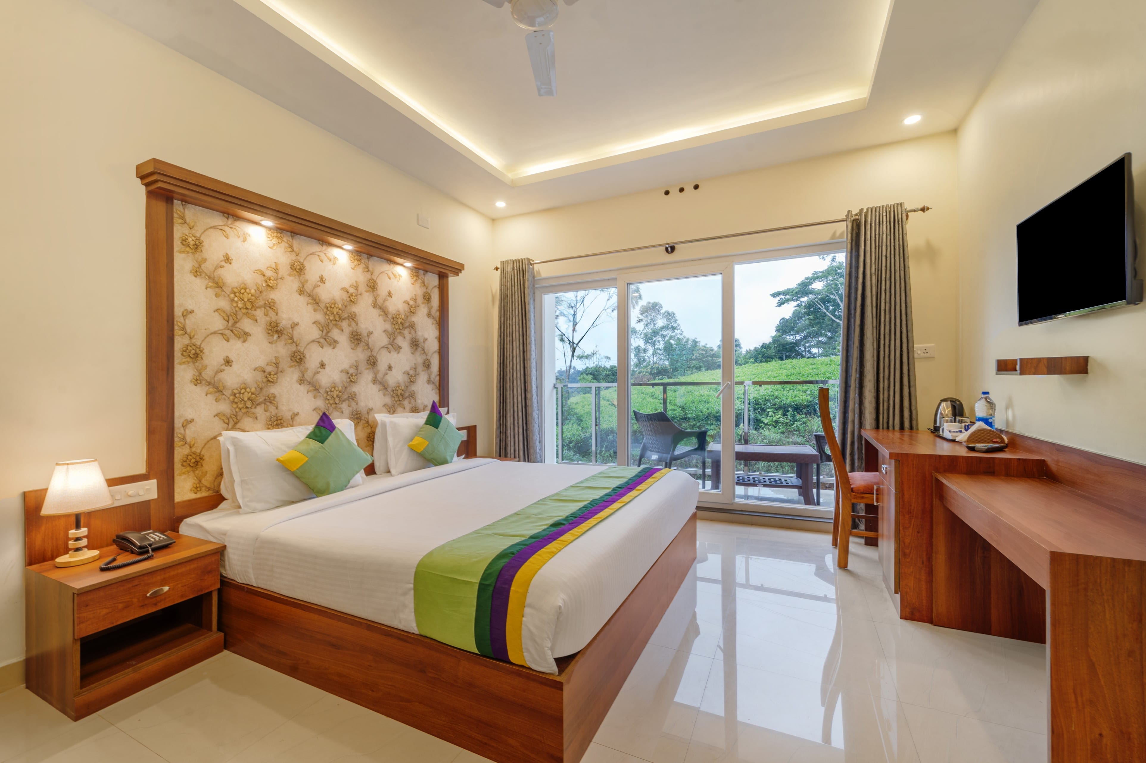 Deluxe room in Treebo Windsong Resort Munnar in undefined. Deluxe